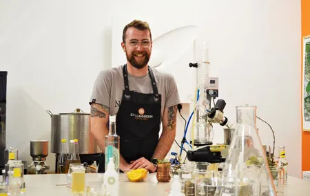 1-Hour Cocktail Masterclass Experience in Dublin