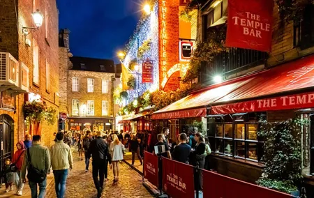 Dublin Ireland Bar Crawl