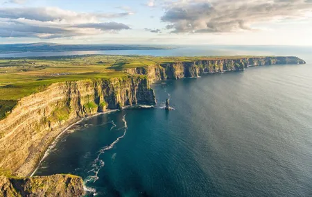 Private Luxury VIP Chauffeured Cliffs of Moher Tour from Dublin