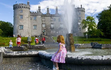Dublin to Kilkenny Castle and Waterford Private Day Tour