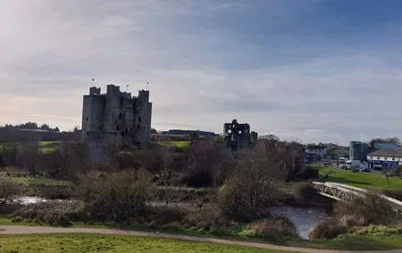 Trim Castle, Clonmacnoise & Sean’s Bar en route to Galway