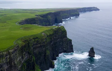 Elite Chauffeurs Services Private Luxury Tour to Cliff Of Moher