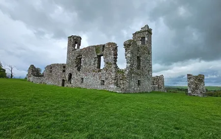 Full Day Private Tour to Newgrange and The Boyne Valley