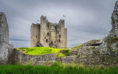 Castles and Whiskey Tour