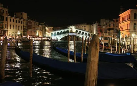 Ghosts of Venice - Discovering the Unknown