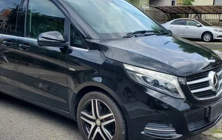Dublin To Ennis Co Clare Private Luxury MPV Transfer