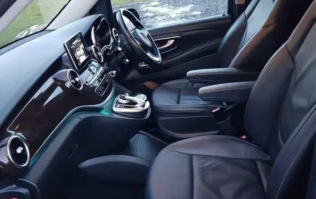 Dundalk To Dublin Airport Dublin City Private Car Transfer
