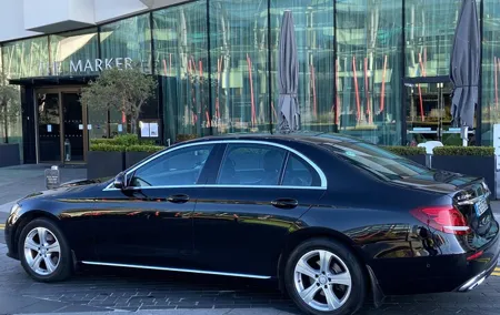 Dublin Highlights and Malahide Castle by car