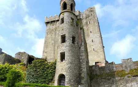 2-Day Cork and Blarney Castle Rail Tour from Dublin
