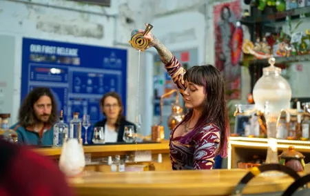 Cocktail Masterclass & Distillery Tour Combo