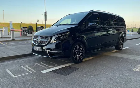 Private Luxury Chauffeur Driver in Ireland – Day Hire