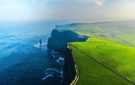 Cliffs of Moher Day Tour from Limerick: Including The Wild Altanic Way