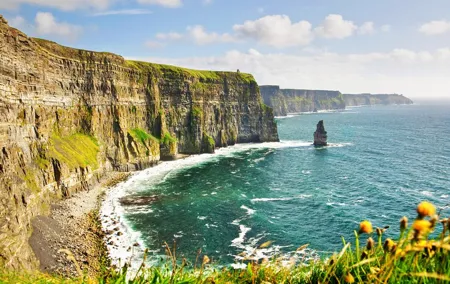 Galway to Cliffs of Moher, Aillwee Cave & Dunguaire Castle Tour