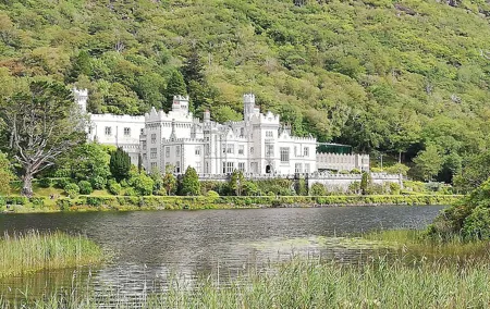 Connemara & Kylemore Abbey Private Day Tour, West Of Ireland