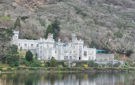 Connemara, Kylemore Abbey, Sky Road Private Tour from Galway.