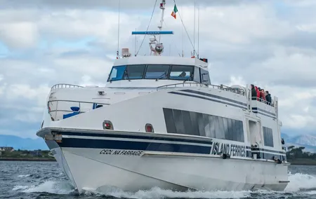 Return ferry ticket - Rossaveal to Inishmore Aran Island. 40 min