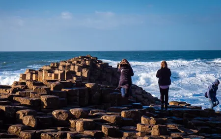 Giants Causeway & Castles Tour from Belfast: Guided tour