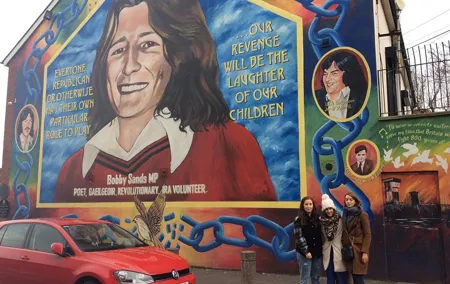Peace Wall Taxi Tour