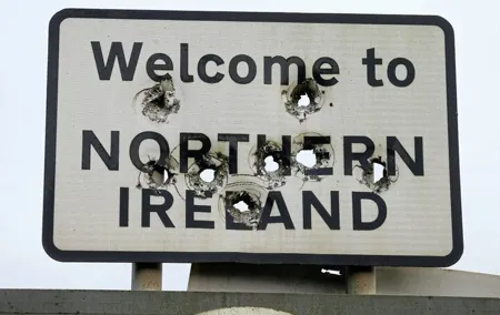 Belfast Murals & Troubles: "A 2-Hour Political Journey"