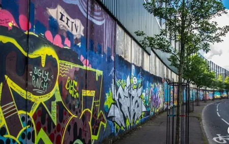 Belfast Political & Murals Tour