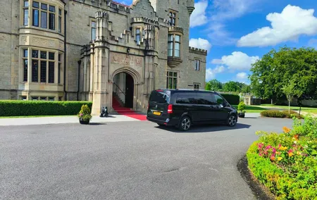 Giants Causeway Tour from Belfast in luxury 7 seater