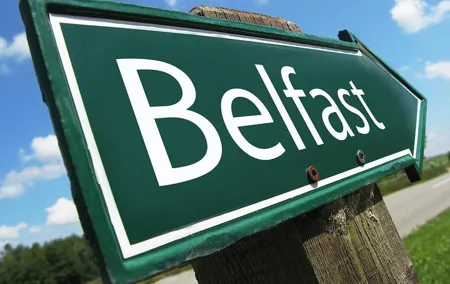 Private Departure Transfer: Hotel to Belfast Airport
