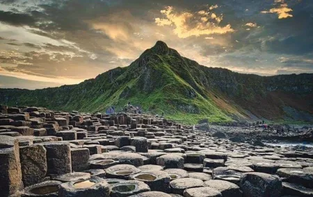 Giants Causeway ~ one stop tour