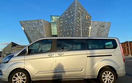 Discover Belfast with St. George's Market Minivan Tour