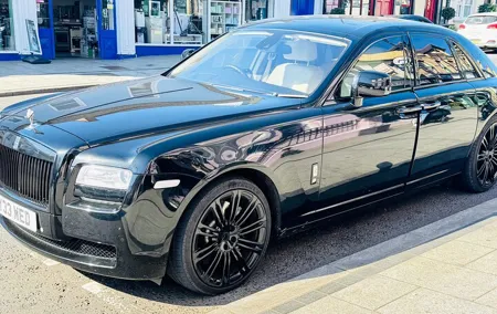 Explore Northern Ireland in Style: Rolls-Royce