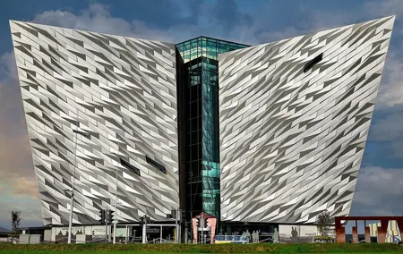 Private Day Tour Belfast and Giant Causeway