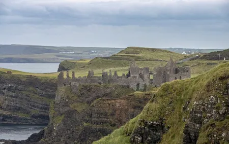 Game of Thrones and Giant’s Causeway Private Tour from Belfast