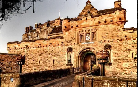 Edinburgh Castle Guided Tour - Tickets Included