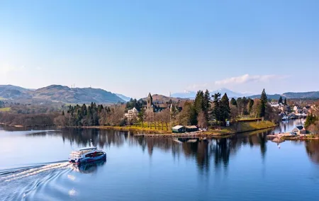 Loch Ness Cruise, Scenic Walk, Whisky & Glencoe Tour - Edinburgh