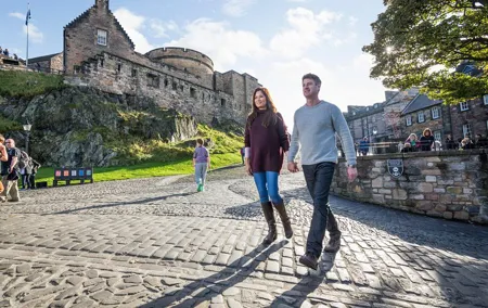 Royal Edinburgh Ticket - Hop-On Hop-Off and Attraction Admissions
