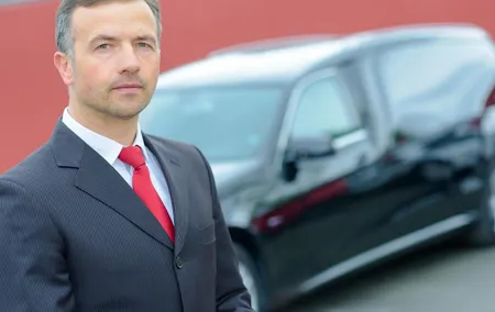 Private Airport transfer From or to Edinburgh airport (One way transfer)