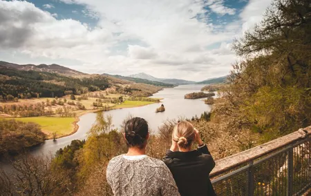Highland Lochs, Glens & Whisky Day Tour Including Admission