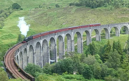 Private Harry Potter, Glenfinnan Viaduct, Highland Edinburgh Tour