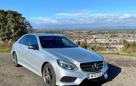 Edinburgh Airport to Glasgow City One Way Private Transfer