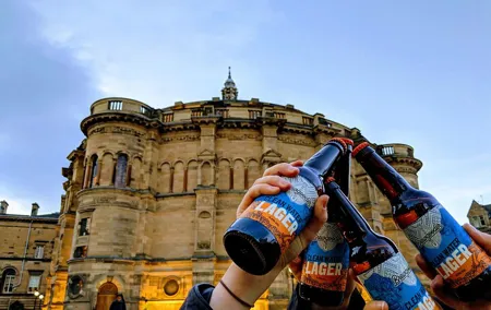Edinburgh Pub & History Scot Beer Tour