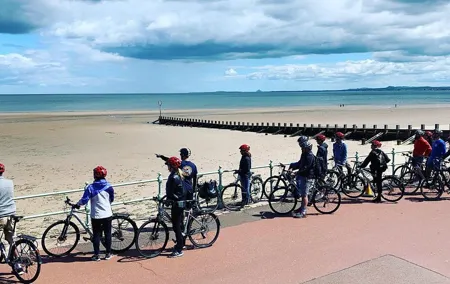 Edinburgh City Bike Tour - Choice of E-Bike or Manual