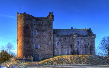 Game of Thrones and Outlander Small Group Tour from Edinburgh