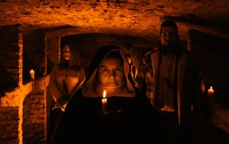 Multi-Sensory Night Walking Tour with Haunted Vaults in Edinburgh