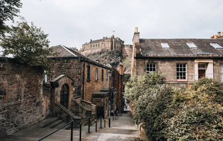 Edinburgh: Old Town's Highlights Walking Tour