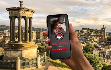 Edinburgh New Town: Self Guided Walk & Immersive Treasure Hunt