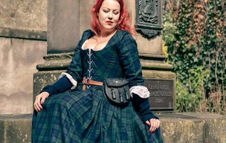 2-Hour Historical Walking Tour Discovering Edinburgh's Old Town