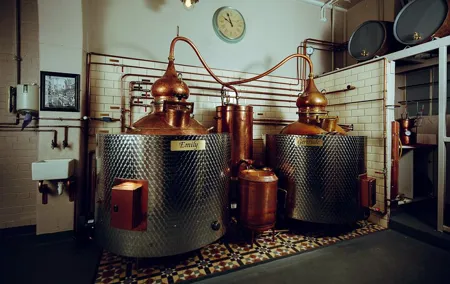 Pickering's Gin Jolly Distillery Tasting Tour