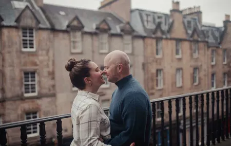 Romantic Photoshoot Experience for Couples in Edinburgh