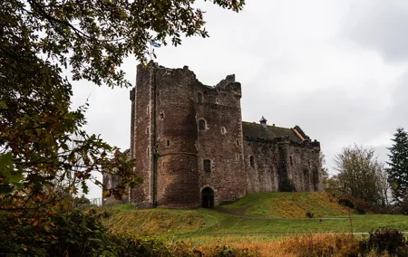 4-Day Outlander Trail Tour from Edinburgh Including Admissions