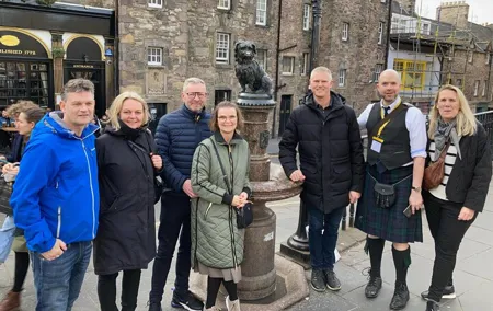 Private Old Edinburgh Tour - Walk in the footsteps of Royals and Rogues!