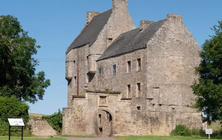 Outlander Blood of my Blood 3 location day tours from Edinburgh